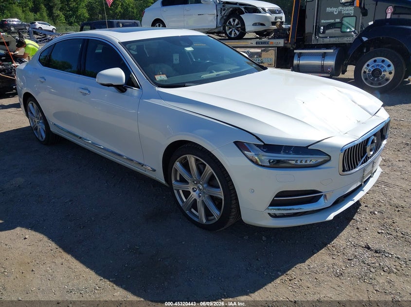 2018 Volvo S90 VIN LVY992ML8JP008460 IAAI salvage auction — FRONT END, Salvage Title, sold $8,200 on 2026-07-09 (photo 1)