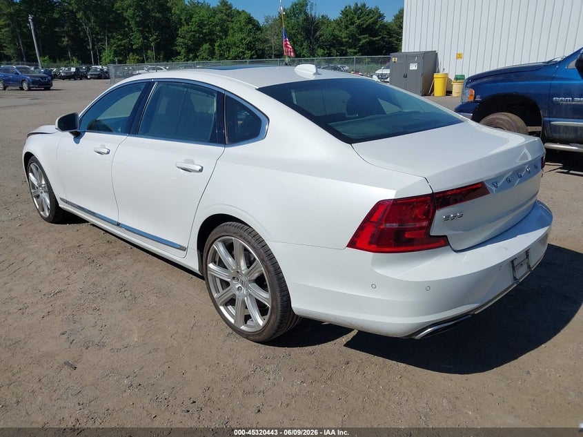 2018 Volvo S90 VIN LVY992ML8JP008460 IAAI salvage auction — FRONT END, Salvage Title, sold $8,200 on 2026-07-09 (photo 3)