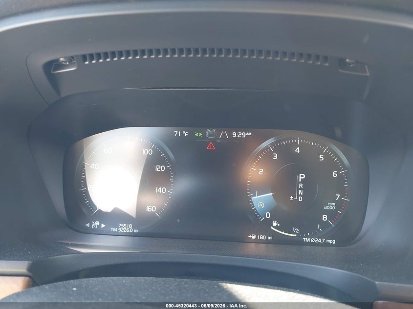 2018 Volvo S90 VIN LVY992ML8JP008460 IAAI salvage auction — FRONT END, Salvage Title, sold $8,200 on 2026-07-09 (photo 7)
