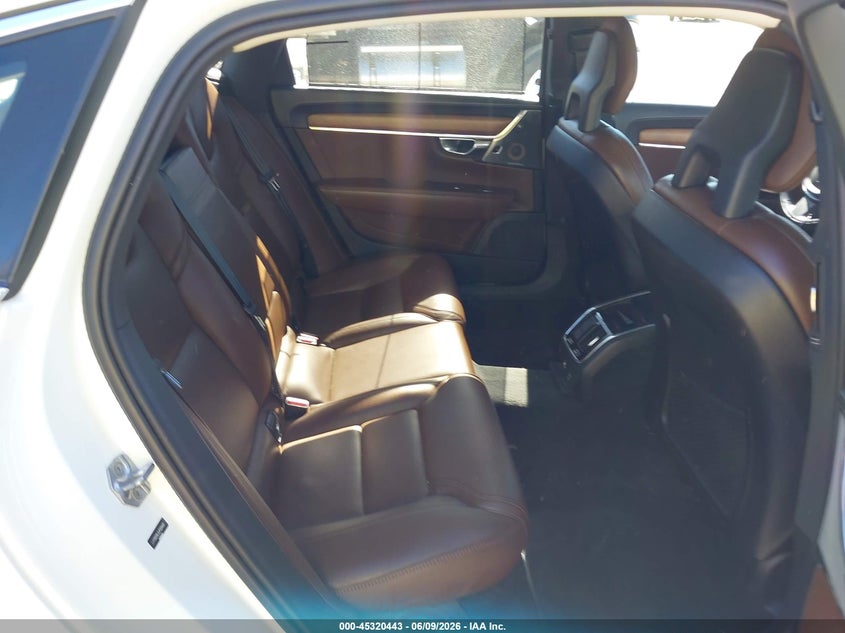 2018 Volvo S90 VIN LVY992ML8JP008460 IAAI salvage auction — FRONT END, Salvage Title, sold $8,200 on 2026-07-09 (photo 8)