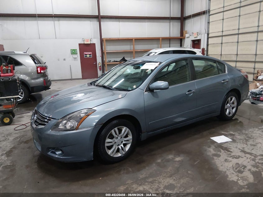 2012 Nissan Altima VIN 1N4AL2AP5CN486384 IAAI salvage auction — REAR END, Salvage (Idaho), sold $250 on 2026-07-31 (photo 2)