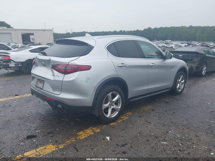 2018 Alfa romeo Stelvio VIN ZASFAKAN7J7B69008 IAAI salvage auction — REAR END, Salvage Title, sold $2,750 on 2026-07-22 (photo 4)