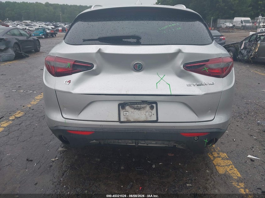 2018 Alfa romeo Stelvio VIN ZASFAKAN7J7B69008 IAAI salvage auction — REAR END, Salvage Title, sold $2,750 on 2026-07-22 (photo 6)
