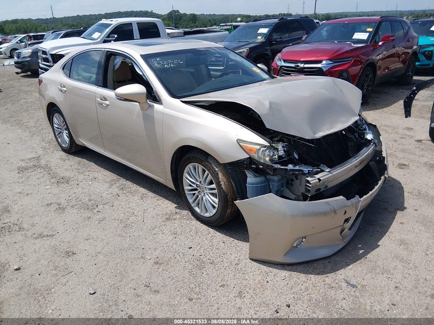 2013 Lexus ES VIN JTHBK1GG6D2001576 IAAI salvage auction — FRONT END, Salvage Title, sold $25 on 2026-07-21 (photo 1)