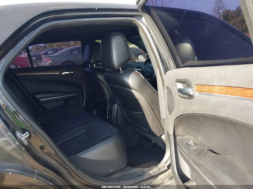 2018 Chrysler 300 VIN 2C3CCAPTXJH293482 IAAI salvage auction — SIDE, Salvage Title, sold $8,100 on 2026-07-23 (photo 8)