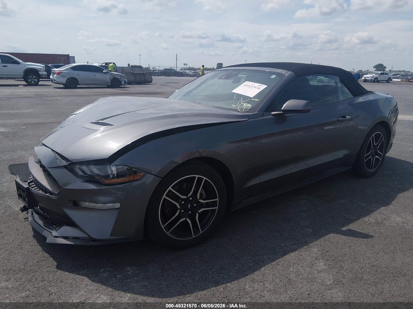 2022 Ford Mustang VIN 1FATP8UHXN5102834 IAAI salvage auction — RIGHT FRONT, Salvage Title, sold $5,500 on 2026-08-25 (photo 2)
