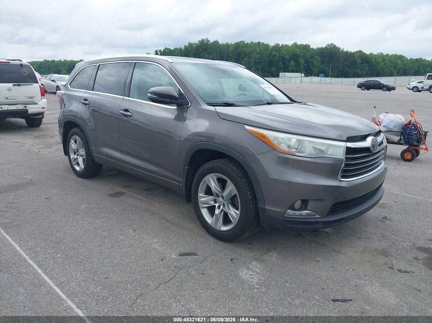 2014 Toyota Highlander VIN 5TDDKRFH7ES053540 IAAI salvage auction — REAR END, Salvage Title, sold $7,300 on 2026-07-08 (photo 1)