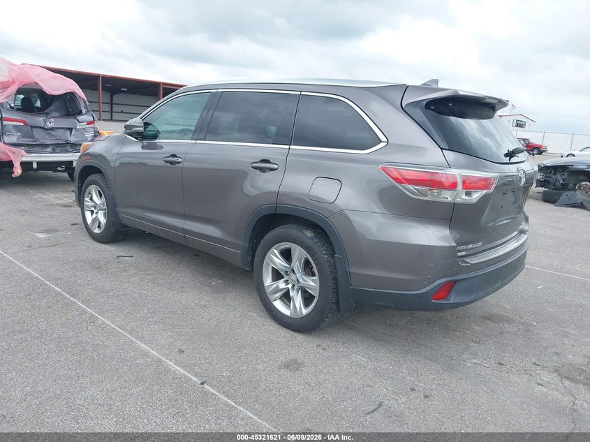 2014 Toyota Highlander VIN 5TDDKRFH7ES053540 IAAI salvage auction — REAR END, Salvage Title, sold $7,300 on 2026-07-08 (photo 3)