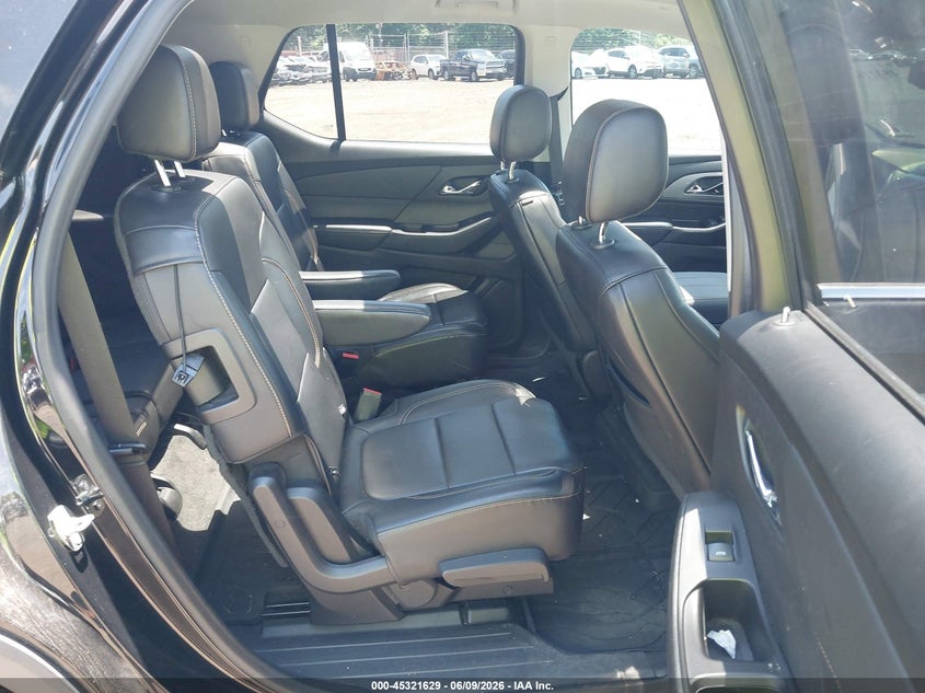 2019 Chevrolet Traverse VIN 1GNEVHKW9KJ176587 IAAI salvage auction — FRONT END, Salvage Title, sold $3,000 on 2026-07-19 (photo 8)