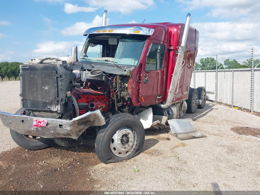 2018 Peterbilt 567 VIN 1XPCD49X0JD488061 IAAI salvage auction — ALL OVER, Junk (Oklahoma), sold $8,150 on 2026-07-19 (photo 2)