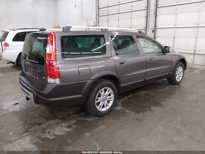 2007 Volvo Xc70 VIN YV4SZ592071280908 IAAI salvage auction — SIDE, Prior Salvage (Minnesota), sold $725 on 2026-07-07 (photo 4)