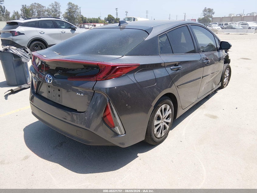 2021 Toyota Prius VIN JTDKAMFP1M3192552 IAAI salvage auction — RIGHT SIDE, Salvage Title, sold $6,600 on 2026-07-29 (photo 4)