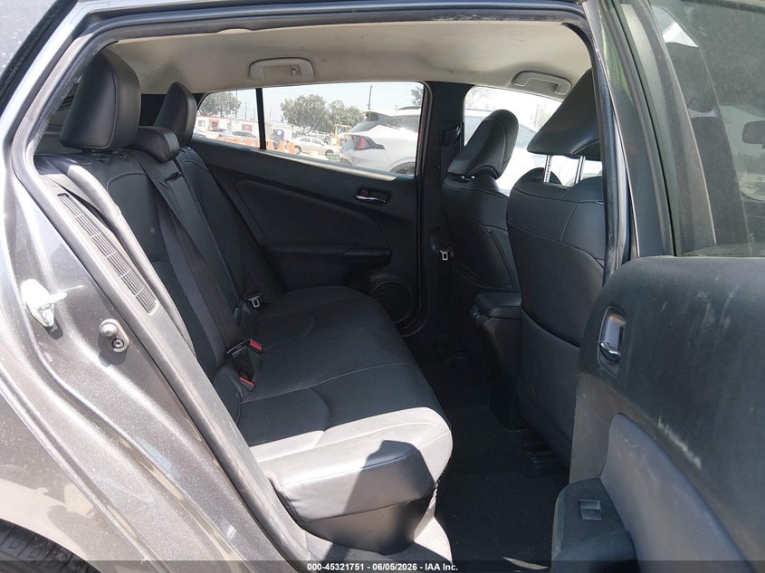 2021 Toyota Prius VIN JTDKAMFP1M3192552 IAAI salvage auction — RIGHT SIDE, Salvage Title, sold $6,600 on 2026-07-29 (photo 8)