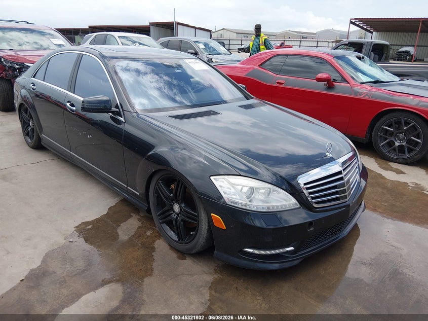2013 Mercedes-benz S-klasse VIN WDDNG7DB5DA516270 IAAI salvage auction — NORMAL WEAR, Salvage Title, sold $1,550 on 2026-07-14 (photo 1)