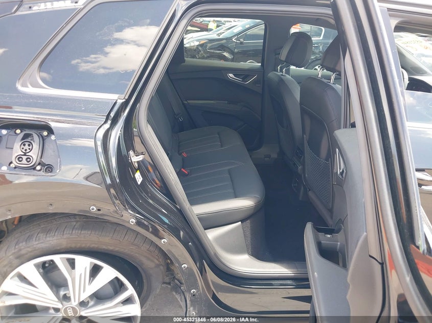 2023 Audi Q4 e-tron VIN WA1BCBFZ6PP024543 IAAI salvage auction — REAR END, Salvage Title, sold $13,975 on 2026-07-24 (photo 8)