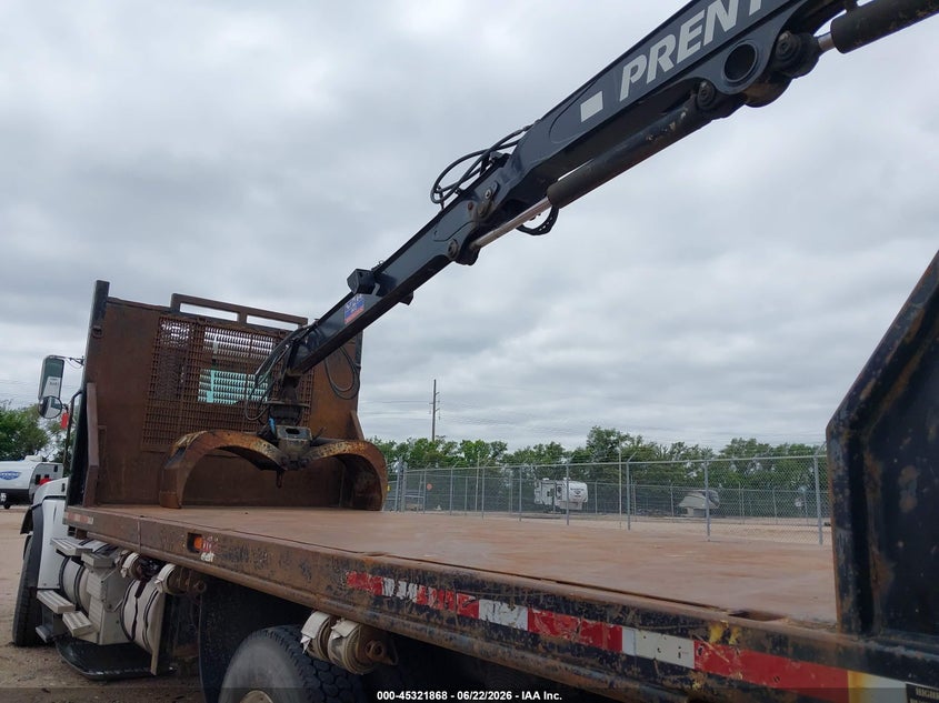 2011 Western star/auto car Conventional VIN 5KKHALDV6BPBA2370 IAAI salvage auction — SIDE, Clear (Kansas), sold $25,350 on 2026-07-31 (photo 6)