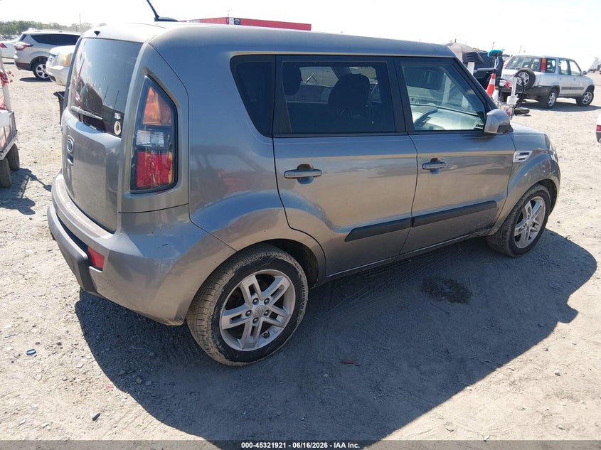 2011 Kia Soul VIN KNDJT2A26B7226089 IAAI salvage auction — RIGHT SIDE, Nrc Lienholder Repossession Paperwork (Arkansas), sold $775 on 2026-07-08 (photo 4)