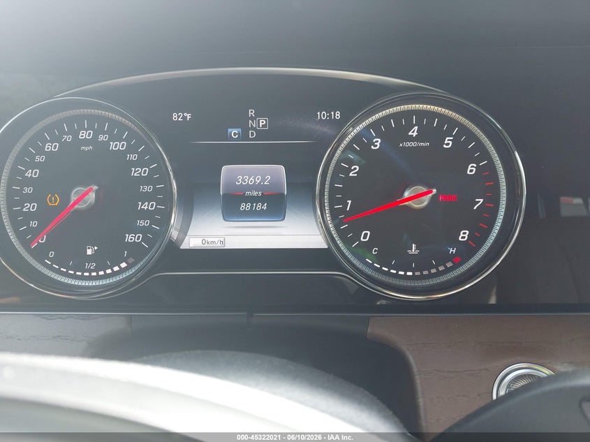 2018 Mercedes-benz E-klasse VIN WDDZF4KBXJA332475 IAAI salvage auction — RIGHT FRONT, Salvage Title, sold $9,650 on 2026-08-18 (photo 7)