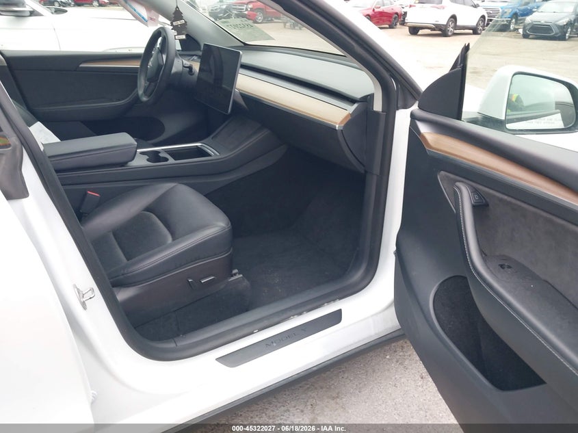 2023 Tesla Model y VIN 7SAYGDEE5PF607665 IAAI salvage auction — LEFT REAR, Salvage (Florida), sold $12,900 on 2026-07-08 (photo 5)