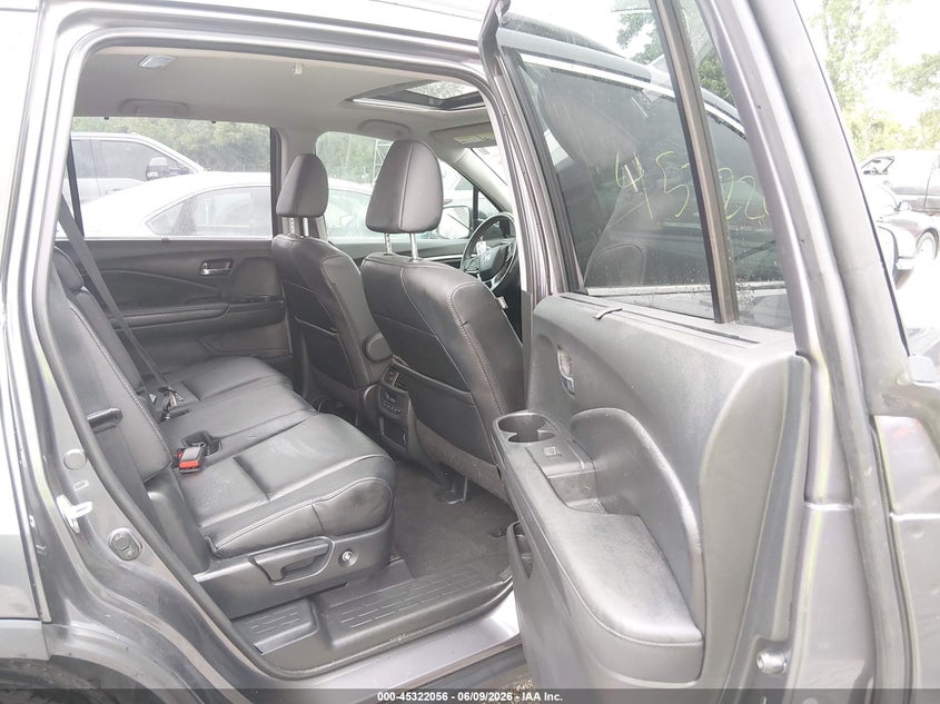 2022 Honda Pilot VIN 5FNYF6H21NB081514 IAAI salvage auction — REAR END, Salvage Title, sold $11,500 on 2026-07-29 (photo 8)