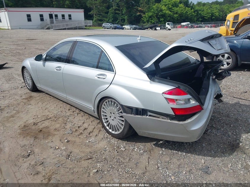 2007 Mercedes-benz S-klasse VIN WDDNG71X17A030589 IAAI salvage auction — REAR END, Salvage (Georgia), sold $950 on 2026-07-31 (photo 3)