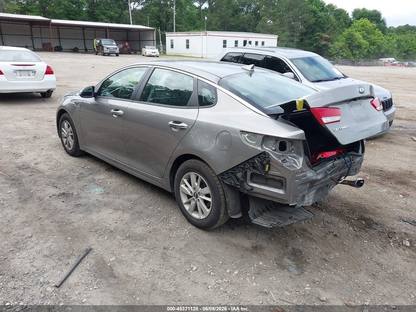 2018 Kia Optima VIN 5XXGT4L38JG232655 IAAI salvage auction — REAR END, Salvage Title, sold $2,150 on 2026-07-10 (photo 3)