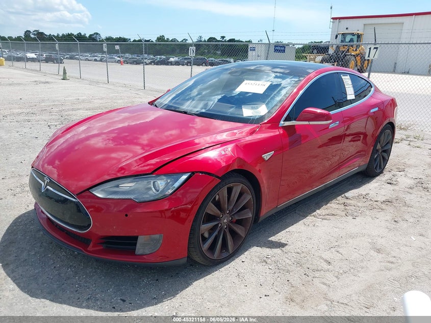 2015 Tesla Model s VIN 5YJSA1V44FF097401 IAAI salvage auction — FRONT END, Salvage Title, sold $4,700 on 2026-07-20 (photo 2)