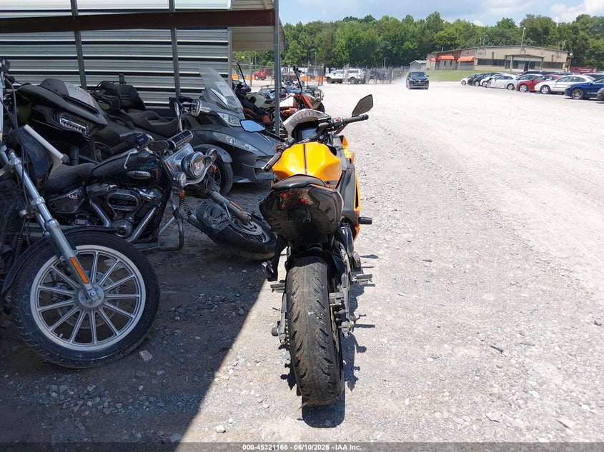 2025 Kawasaki Ninja VIN ML5EXEP11SDAF7504 IAAI salvage auction — REAR END, Salvage (Tennessee), sold $2,400 on 2026-07-21 (photo 6)