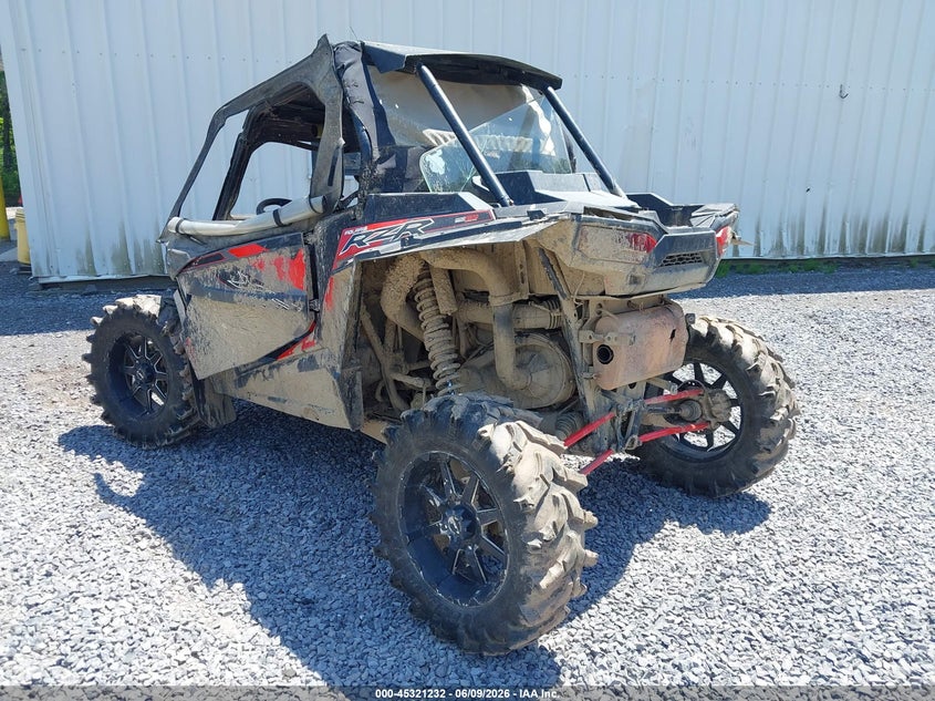 2017 Polaris Rzr VIN 3NSVDE998HF912928 IAAI salvage auction — ALL OVER, Salvage Title, sold $2,050 on 2026-07-07 (photo 3)
