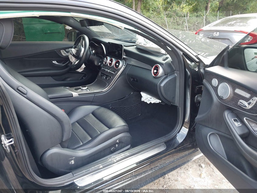 2019 Mercedes-benz C-klasse VIN WDDWJ8EB8KF845880 IAAI salvage auction — FRONT END, Salvage Title, sold $4,800 on 2026-08-14 (photo 5)