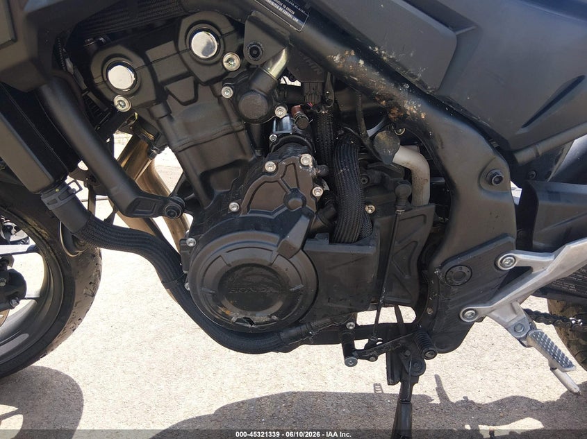 2024 Honda Cb VIN MLHPC7156R5000395 IAAI salvage auction — LEFT FRONT, Salvage Title, sold $375 on 2026-07-29 (photo 9)