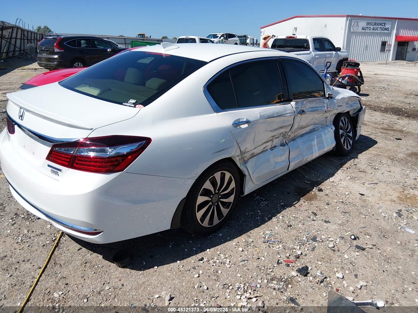 2017 Honda Accord VIN JHMCR6F50HC007466 IAAI salvage auction — RIGHT SIDE, Salvage Title, sold $2,600 on 2026-07-16 (photo 4)