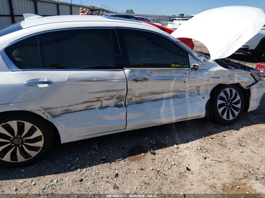 2017 Honda Accord VIN JHMCR6F50HC007466 IAAI salvage auction — RIGHT SIDE, Salvage Title, sold $2,600 on 2026-07-16 (photo 6)