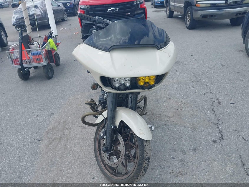 2023 Harley-davidson Road glide VIN 1HD1ACL14PB604428 IAAI salvage auction — SIDE, Salvage Title, sold $9,550 on 2026-07-22 (photo 5)