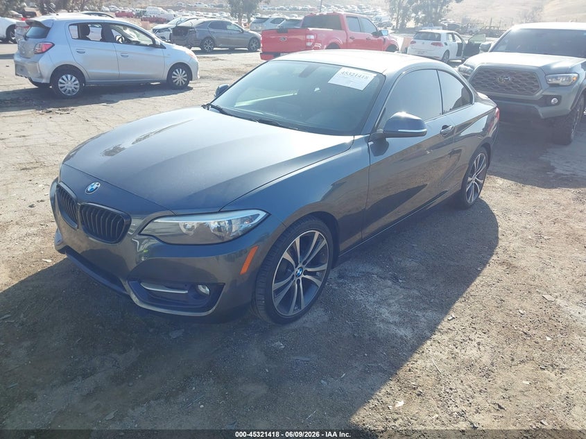 2016 BMW 2er VIN WBA1F9C53GV546610 IAAI salvage auction — RIGHT SIDE, Salvage (California), sold $2,950 on 2026-08-18 (photo 2)