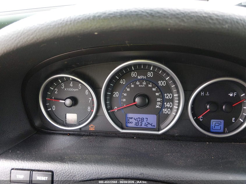 2011 Hyundai Veracruz VIN KM8NUDCC2BU177101 IAAI salvage auction — FRONT END, Salvage (Georgia), sold $575 on 2026-07-31 (photo 7)