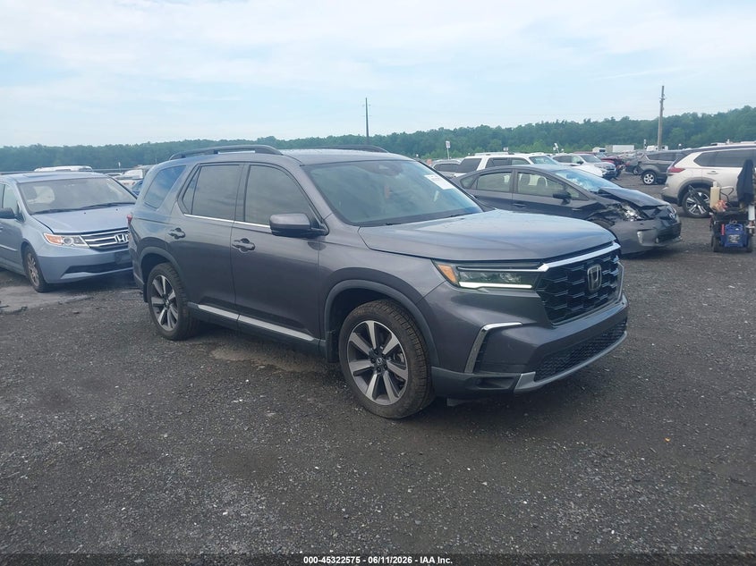 2023 Honda Pilot VIN 5FNYG2H76PB003217 IAAI salvage auction — THEFT, Salvage (Pennsylvania), sold $18,400 on 2026-07-31 (photo 1)