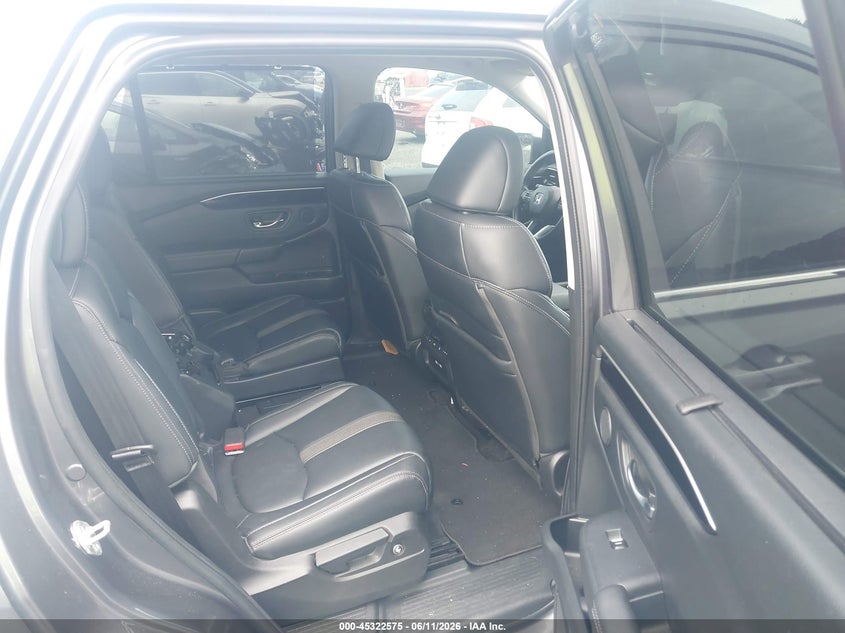2023 Honda Pilot VIN 5FNYG2H76PB003217 IAAI salvage auction — THEFT, Salvage (Pennsylvania), sold $18,400 on 2026-07-31 (photo 8)