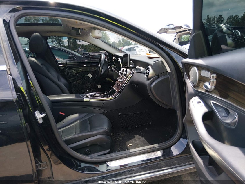 2015 Mercedes-benz C-klasse VIN 55SWF4KBXFU035622 IAAI salvage auction — FRONT END, Salvage (Ohio), sold $2,625 on 2026-07-11 (photo 5)