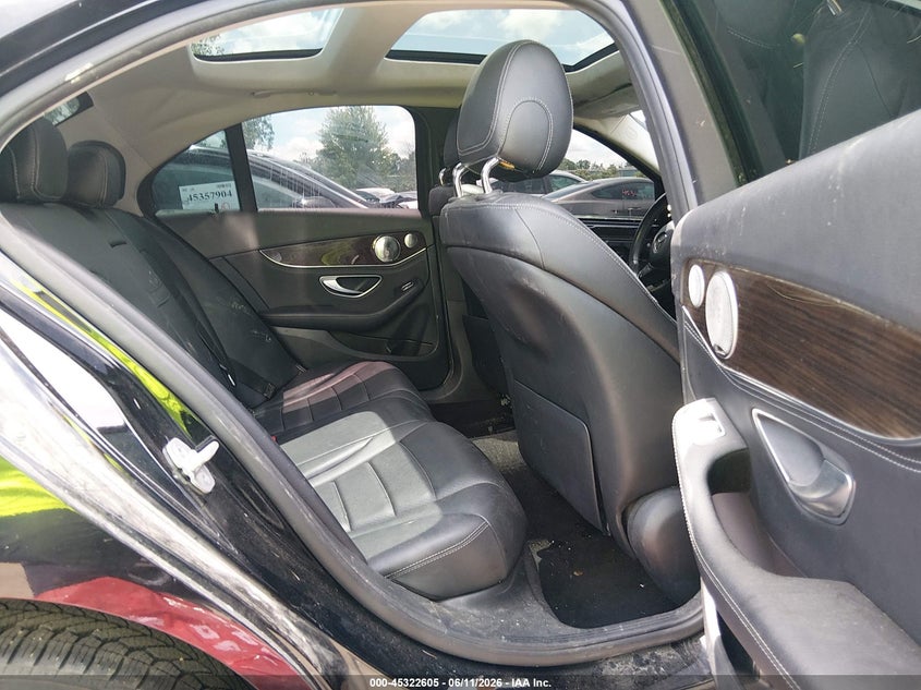 2015 Mercedes-benz C-klasse VIN 55SWF4KBXFU035622 IAAI salvage auction — FRONT END, Salvage (Ohio), sold $2,625 on 2026-07-11 (photo 8)