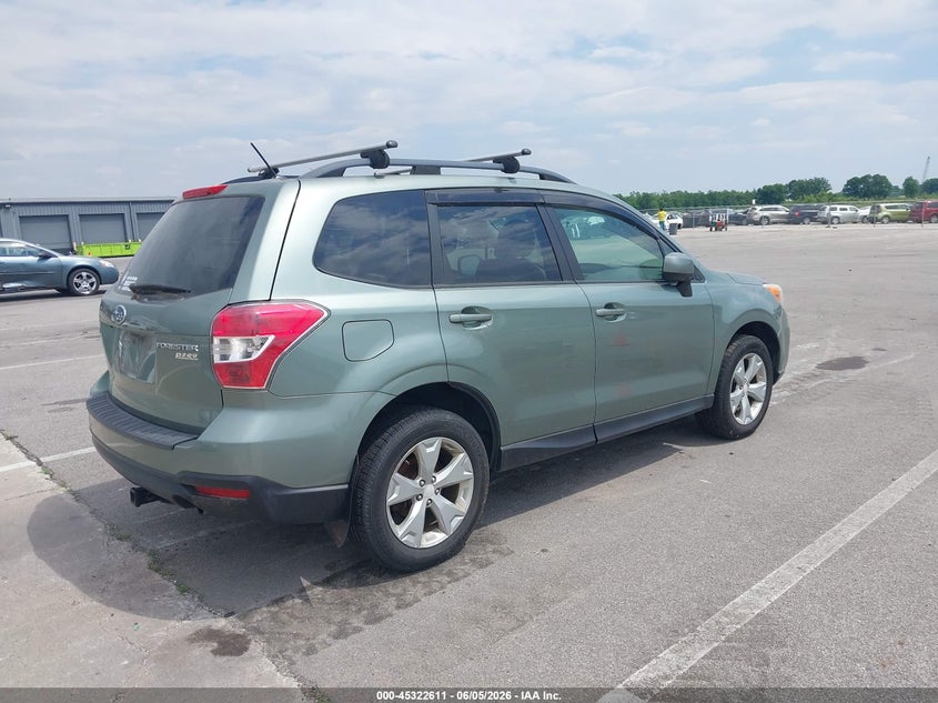 2015 Subaru Forester VIN JF2SJADC0FH522123 IAAI salvage auction — FRONT END, Clear (Indiana), sold $550 on 2026-07-17 (photo 4)