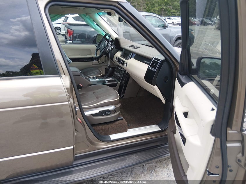 2012 Land rover RANGE ROVER VIN SALMF1D43CA377612 IAAI salvage auction — SIDE, Salvage (South Carolina), sold $2,350 on 2026-07-09 (photo 5)