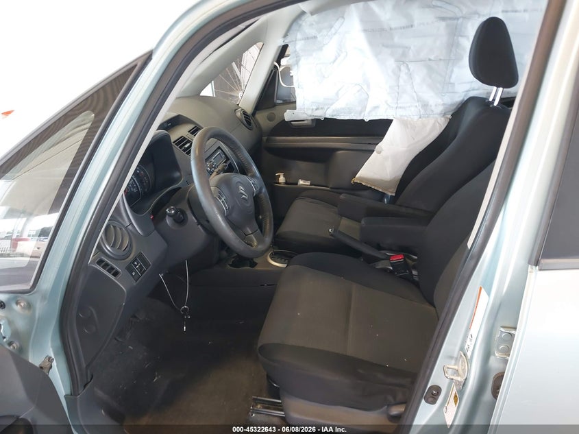 2009 Suzuki Sx4 VIN JS2YC414296203698 IAAI salvage auction — RIGHT SIDE, Rebuildable (Florida), sold $225 on 2026-07-22 (photo 5)