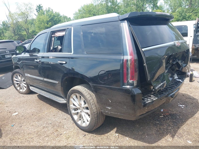 2019 Cadillac Escalade VIN 1GYS4BKJ3KR170277 IAAI salvage auction — FRONT & REAR, Salvage Title, sold $4,100 on 2026-07-31 (photo 3)