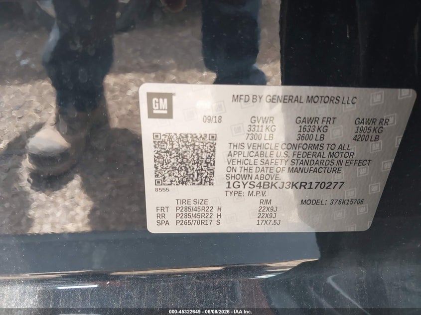 2019 Cadillac Escalade VIN 1GYS4BKJ3KR170277 IAAI salvage auction — FRONT & REAR, Salvage Title, sold $4,100 on 2026-07-31 (photo 9)