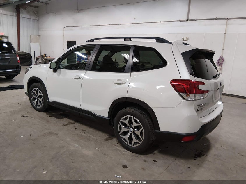 2019 Subaru Forester VIN JF2SKAEC0KH486651 IAAI salvage auction — HAIL, Wait Title, sold $8,850 on 2026-09-01 (photo 3)