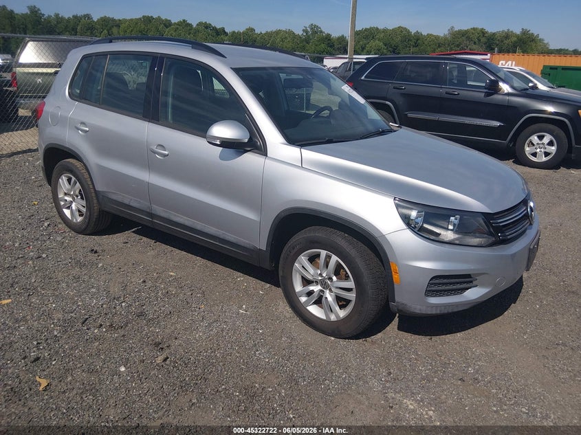 2016 Volkswagen Tiguan VIN WVGAV7AX9GW519481 IAAI salvage auction — NORMAL WEAR, Clear (Pennsylvania), sold $1,625 on 2026-07-06 (photo 1)