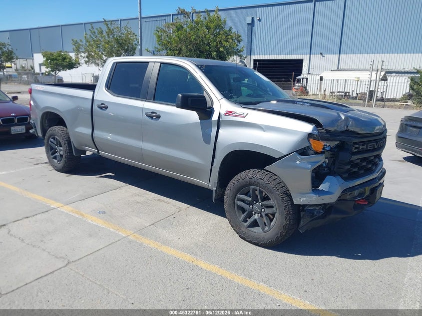 2025 Chevrolet Silverado VIN 3GCPKCEK9SG299670 IAAI salvage auction — RIGHT FRONT, Salvage Title, sold $11,400 on 2026-07-29 (photo 1)