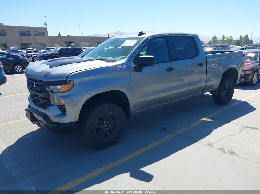 2025 Chevrolet Silverado VIN 3GCPKCEK9SG299670 IAAI salvage auction — RIGHT FRONT, Salvage Title, sold $11,400 on 2026-07-29 (photo 2)