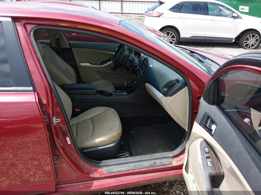 2013 Kia Optima VIN 5XXGN4A79DG118202 IAAI salvage auction — NORMAL WEAR, Clear (Oklahoma), sold $650 on 2026-07-16 (photo 5)
